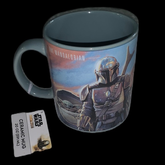 Star Wars Mandolorian Grogu 20 oz Collectible Mug Novelty Gifts New with tags - Picture 3 of 4